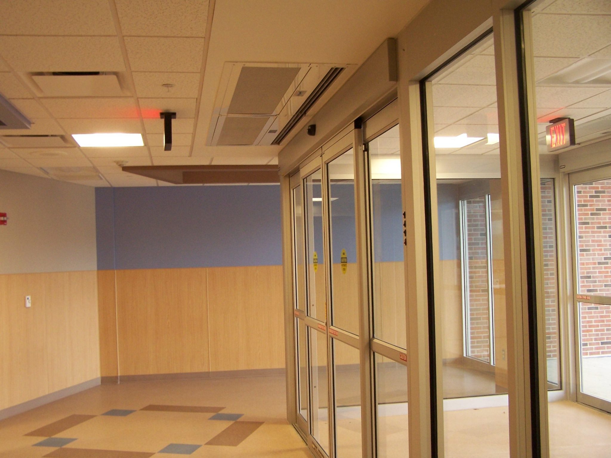 Berner In-Ceiling mounted air curtain over main entrance of hospital.