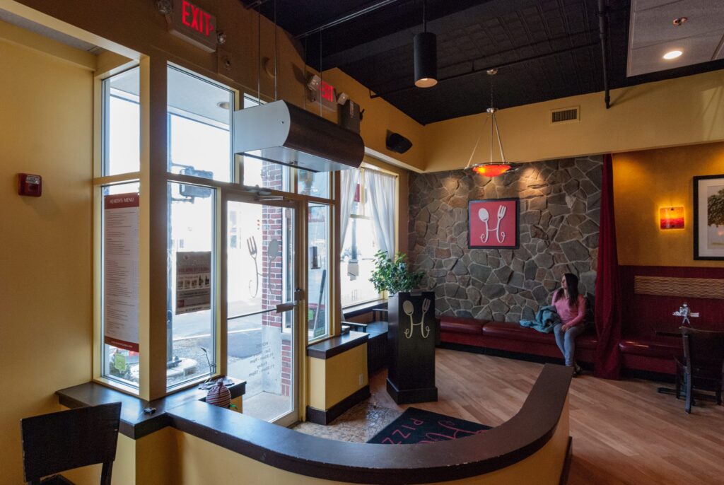 photo of the main entrance protected by a Berner air curtain