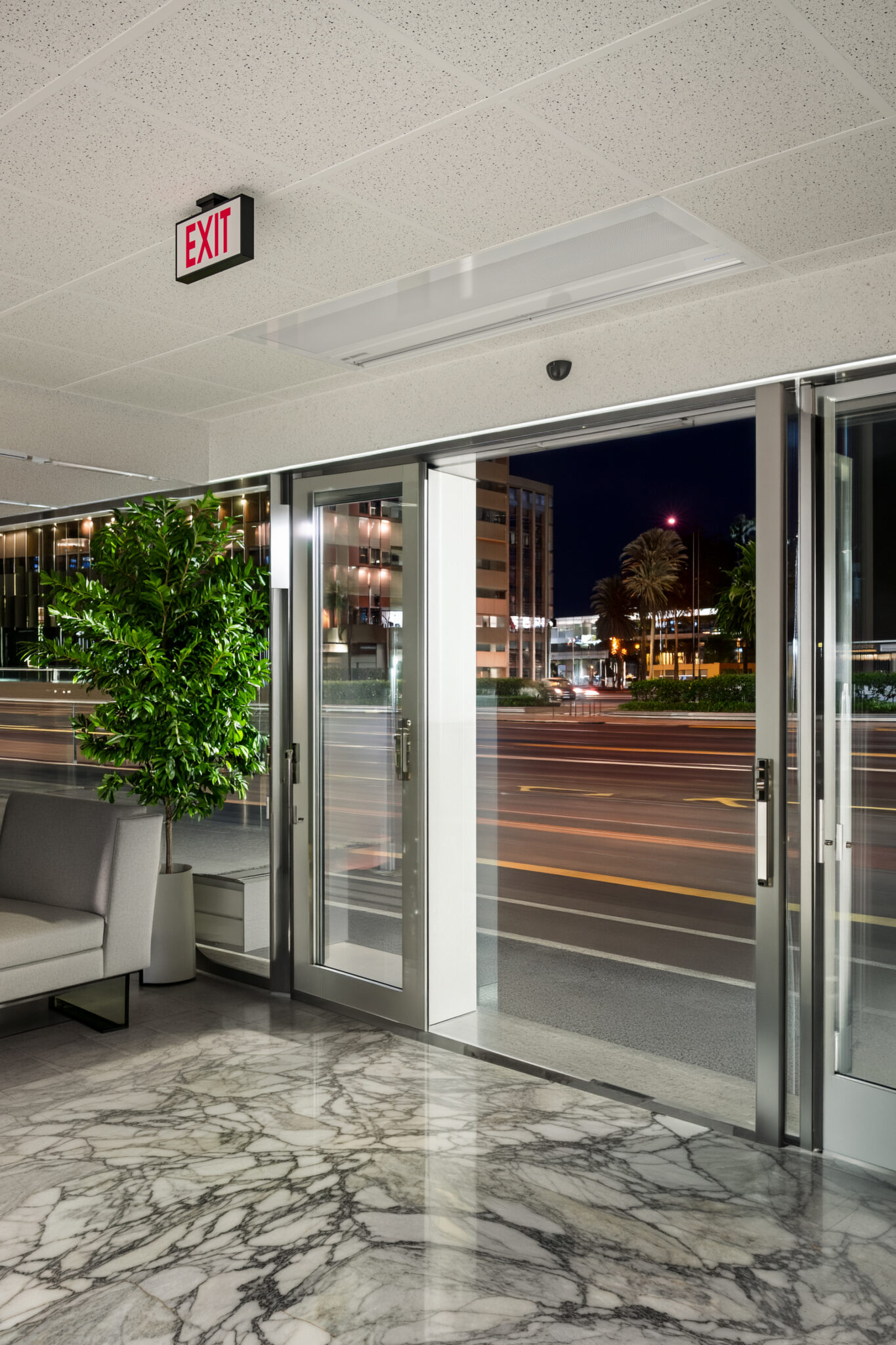 Berner Air Curtains - Architectural Recessed 12 lobby entrance-NEW-Night